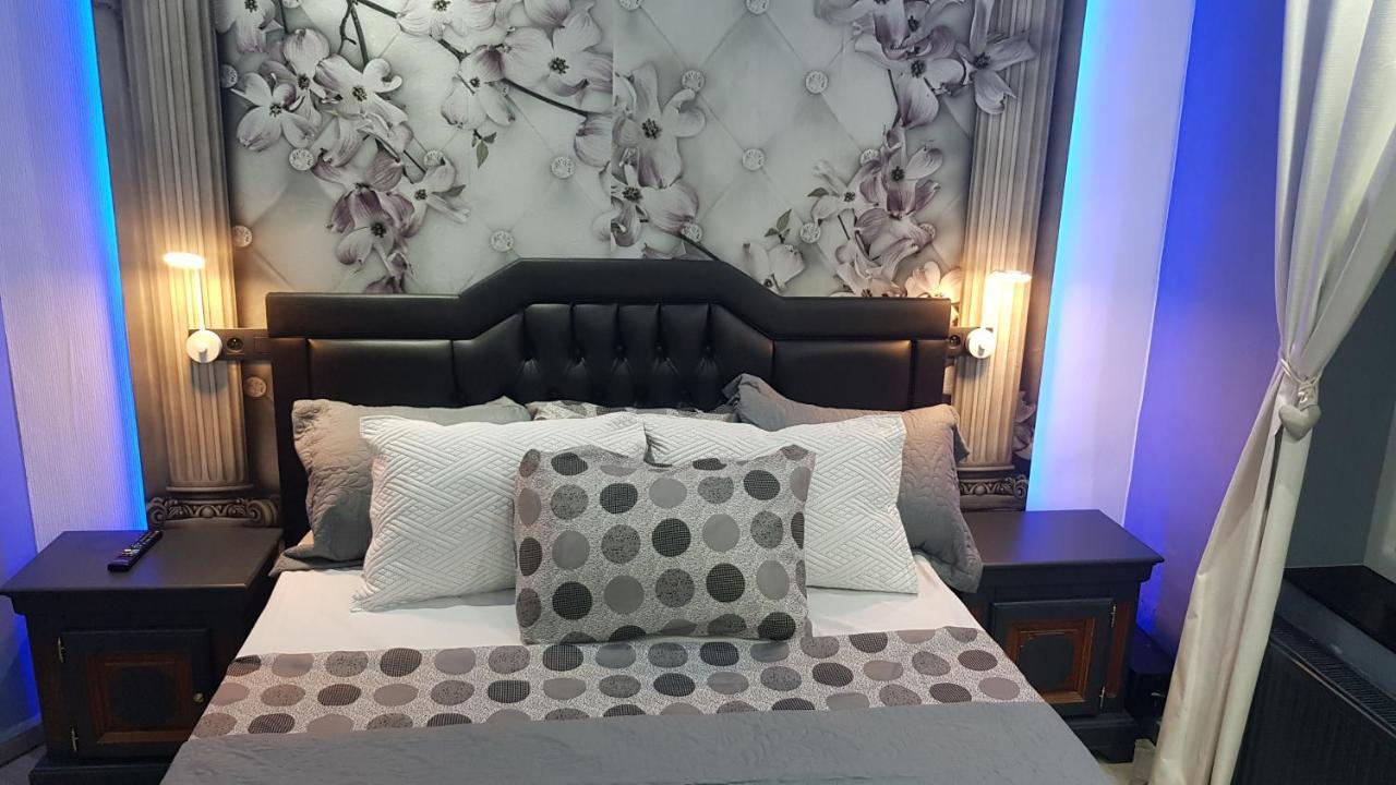 Apartmán Le Petit Luxembourg Montignies-sur-Sambre Exteriér fotografie