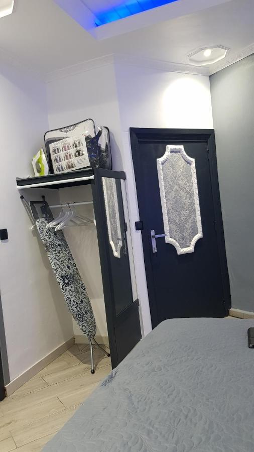 Apartmán Le Petit Luxembourg Montignies-sur-Sambre Exteriér fotografie