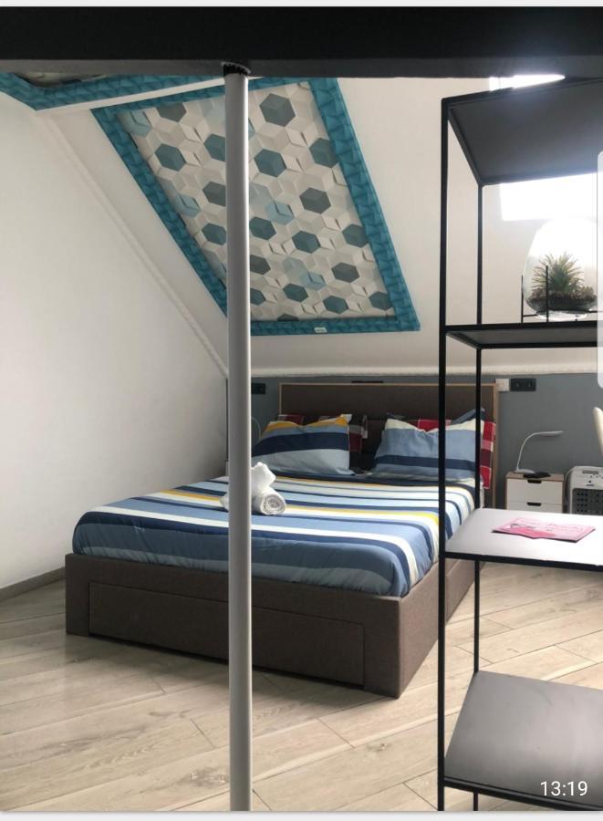 Apartmán Le Petit Luxembourg Montignies-sur-Sambre Exteriér fotografie