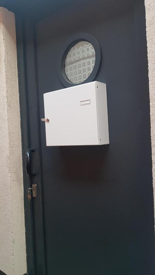 Apartmán Le Petit Luxembourg Montignies-sur-Sambre Exteriér fotografie